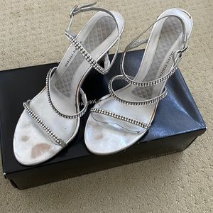 Valerie Stevens silver rhinestone dress sandals | size 8